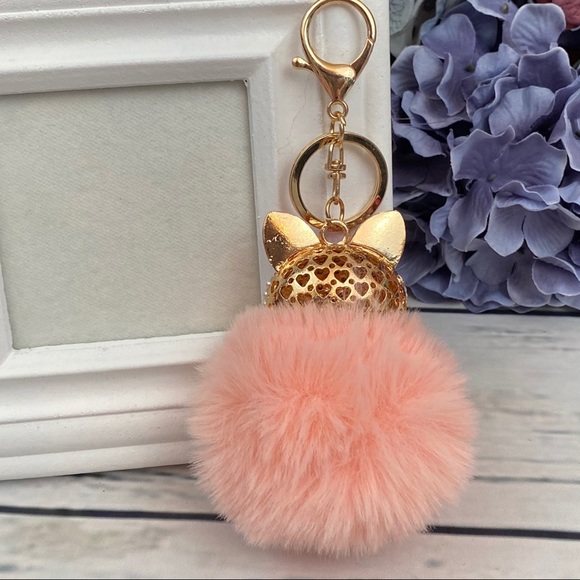 Crystal & Pearl Fox Pale Pink Pom Pom Keychain - Picture 12 of 16